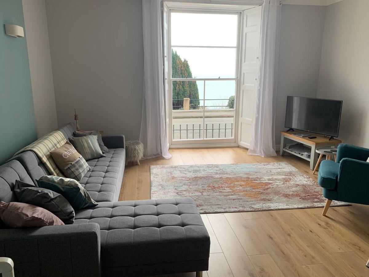Beautiful Flat With Harbour Views Tenby Ngoại thất bức ảnh